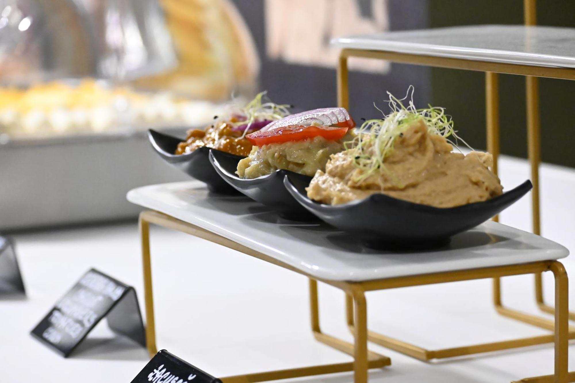 Imperio Hotel Cernavoda Eksteriør bilde